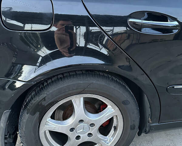 Мерседес Е-Класс 2003 в Дунаевцах на Automoto.ua Черный Мерседес Е-Класс, объемом двигателя 1.8 л и пробегом 265 тыс. км за 6400 $, фото 8 на Automoto.ua