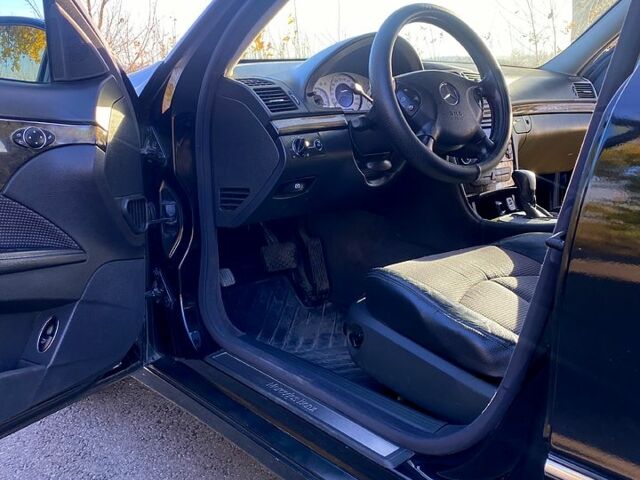 Черный Мерседес Е-Класс, объемом двигателя 1.8 л и пробегом 221 тыс. км за 6200 $, фото 8 на Automoto.ua