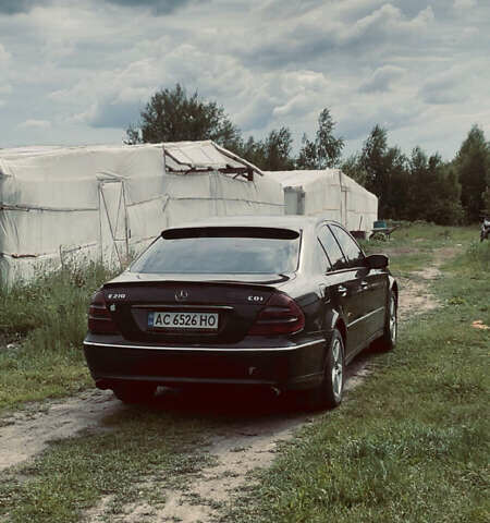 Черный Мерседес Е-Класс, объемом двигателя 2.69 л и пробегом 540 тыс. км за 6666 $, фото 1 на Automoto.ua