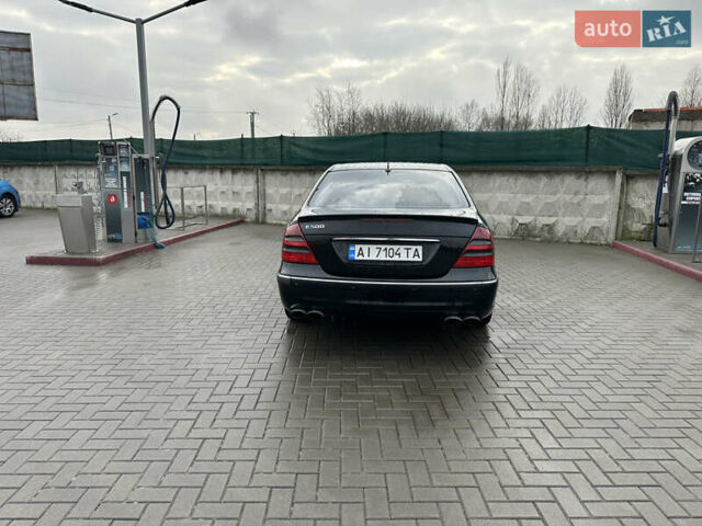 Чорний Мерседес Е-Клас, об'ємом двигуна 5 л та пробігом 250 тис. км за 8000 $, фото 5 на Automoto.ua