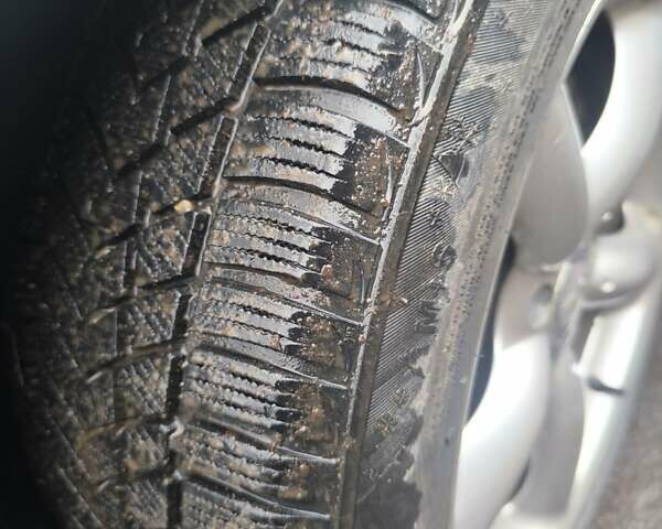 Черный Мерседес Е-Класс, объемом двигателя 1.8 л и пробегом 390 тыс. км за 6500 $, фото 13 на Automoto.ua