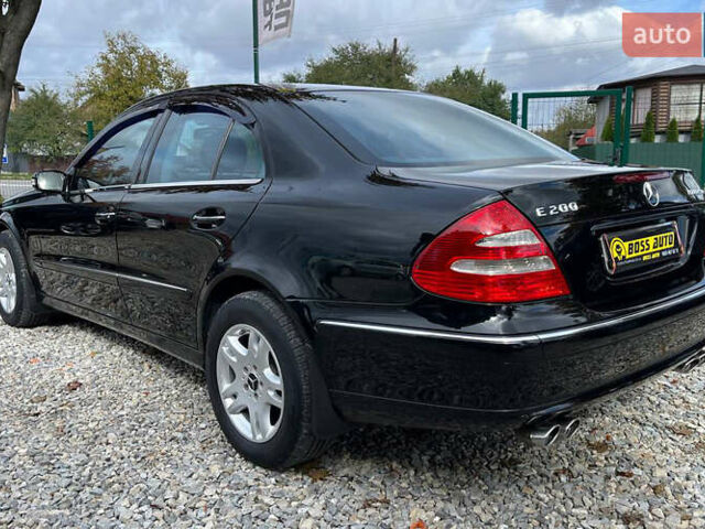 Черный Мерседес Е-Класс, объемом двигателя 1.8 л и пробегом 330 тыс. км за 9000 $, фото 5 на Automoto.ua