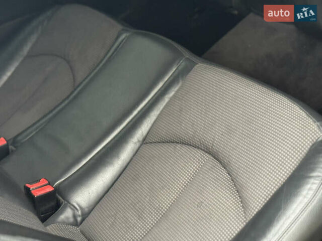 Черный Мерседес Е-Класс, объемом двигателя 1.8 л и пробегом 220 тыс. км за 6750 $, фото 21 на Automoto.ua