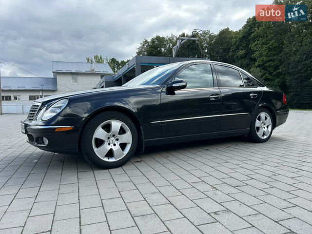 Черный Мерседес Е-Класс, объемом двигателя 3.2 л и пробегом 425 тыс. км за 5299 $, фото 2 на Automoto.ua