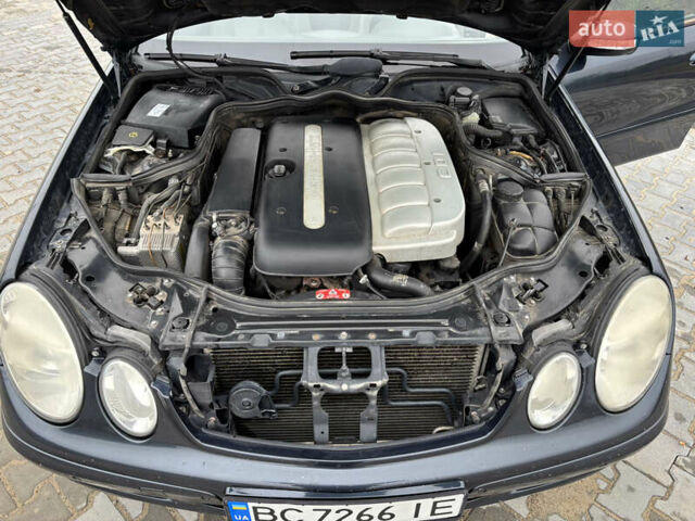 Черный Мерседес Е-Класс, объемом двигателя 3.22 л и пробегом 401 тыс. км за 6600 $, фото 48 на Automoto.ua