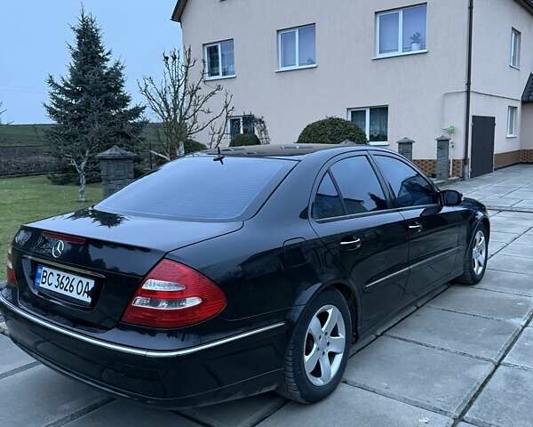 Черный Мерседес Е-Класс, объемом двигателя 3.2 л и пробегом 360 тыс. км за 6800 $, фото 3 на Automoto.ua