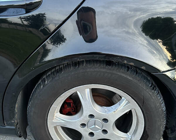 Мерседес Е-Класс 2003 в Дунаевцах на Automoto.ua Черный Мерседес Е-Класс, объемом двигателя 1.8 л и пробегом 265 тыс. км за 6400 $, фото 9 на Automoto.ua