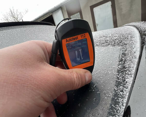 Черный Мерседес Е-Класс, объемом двигателя 2.7 л и пробегом 200 тыс. км за 7750 $, фото 111 на Automoto.ua