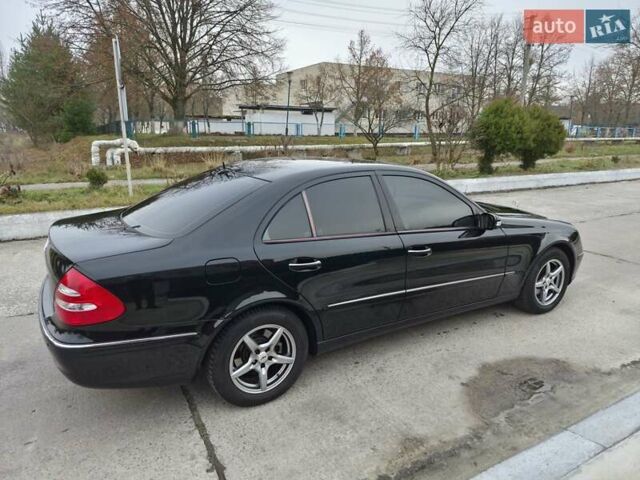 Чорний Мерседес Е-Клас, об'ємом двигуна 2.7 л та пробігом 203 тис. км за 10300 $, фото 9 на Automoto.ua