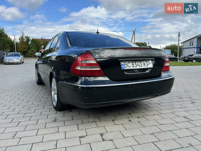 Черный Мерседес Е-Класс, объемом двигателя 3.2 л и пробегом 425 тыс. км за 5299 $, фото 8 на Automoto.ua