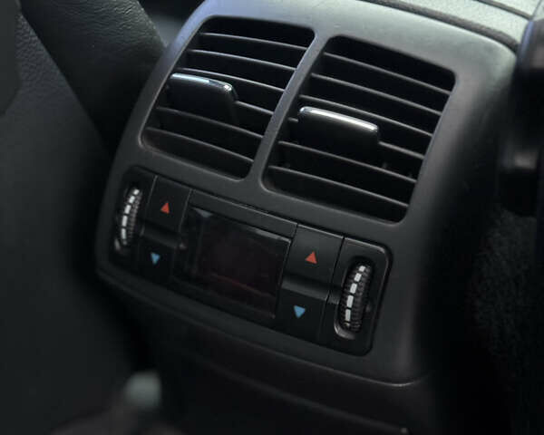 Чорний Мерседес Е-Клас, об'ємом двигуна 2.7 л та пробігом 265 тис. км за 5300 $, фото 23 на Automoto.ua