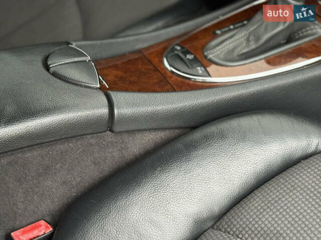 Черный Мерседес Е-Класс, объемом двигателя 1.8 л и пробегом 220 тыс. км за 6750 $, фото 22 на Automoto.ua