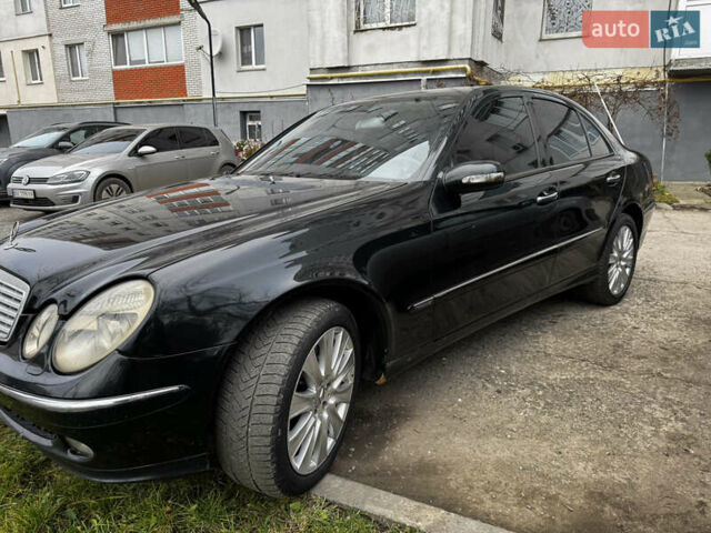 Черный Мерседес Е-Класс, объемом двигателя 3.22 л и пробегом 380 тыс. км за 8999 $, фото 2 на Automoto.ua