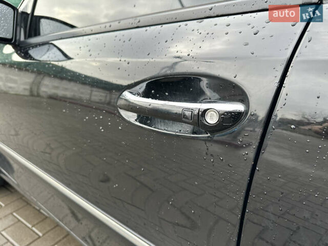 Чорний Мерседес Е-Клас, об'ємом двигуна 5 л та пробігом 250 тис. км за 8000 $, фото 15 на Automoto.ua