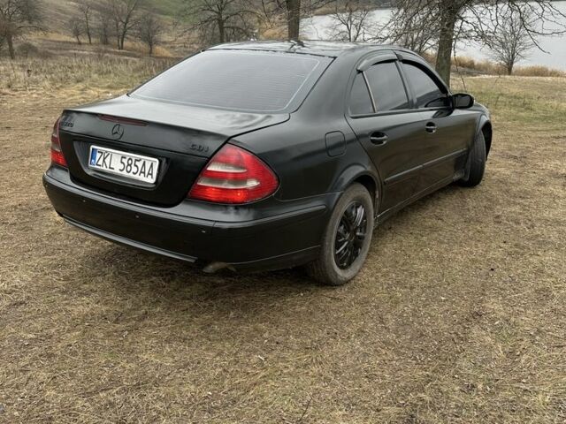 Чорний Мерседес Е-Клас, об'ємом двигуна 3.2 л та пробігом 231 тис. км за 2500 $, фото 3 на Automoto.ua