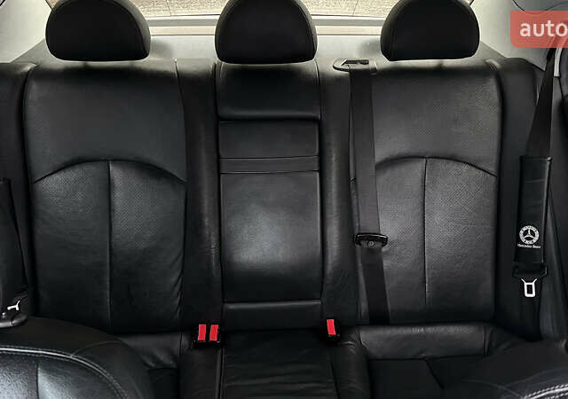 Черный Мерседес Е-Класс, объемом двигателя 2.7 л и пробегом 200 тыс. км за 7750 $, фото 74 на Automoto.ua