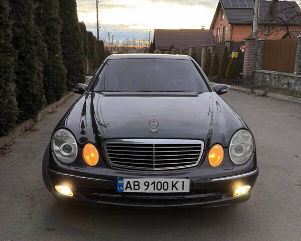 Черный Мерседес Е-Класс, объемом двигателя 2.6 л и пробегом 346 тыс. км за 6400 $, фото 3 на Automoto.ua