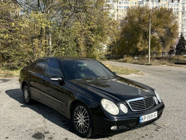 Чорний Мерседес Е-Клас, об'ємом двигуна 2.6 л та пробігом 240 тис. км за 5999 $, фото 1 на Automoto.ua