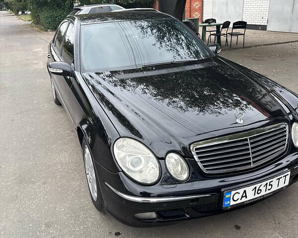 Черный Мерседес Е-Класс, объемом двигателя 1.8 л и пробегом 290 тыс. км за 5500 $, фото 5 на Automoto.ua