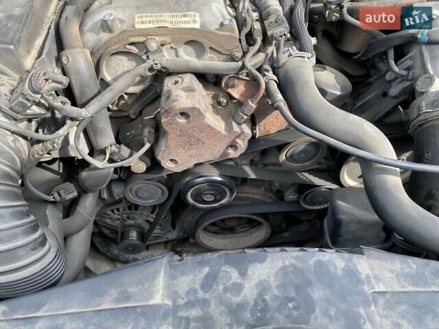 Чорний Мерседес Е-Клас, об'ємом двигуна 2.15 л та пробігом 307 тис. км за 7499 $, фото 11 на Automoto.ua