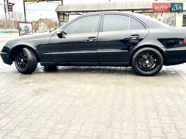 Черный Мерседес Е-Класс, объемом двигателя 2.7 л и пробегом 450 тыс. км за 6500 $, фото 7 на Automoto.ua