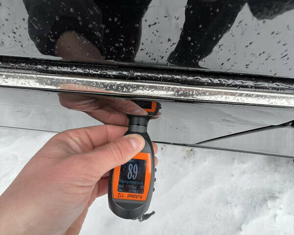 Черный Мерседес Е-Класс, объемом двигателя 2.7 л и пробегом 200 тыс. км за 7750 $, фото 97 на Automoto.ua