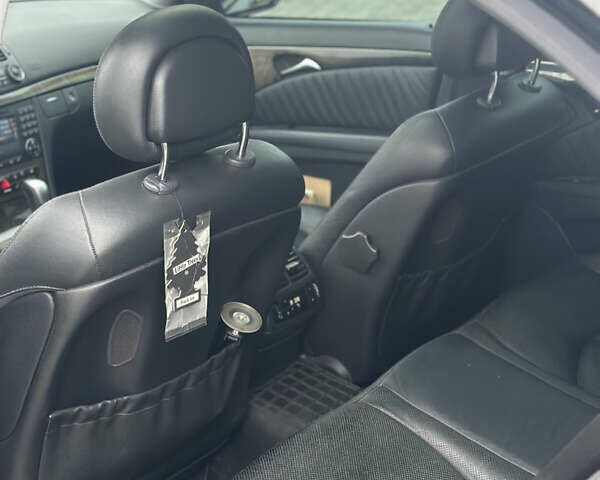 Черный Мерседес Е-Класс, объемом двигателя 3.22 л и пробегом 430 тыс. км за 8500 $, фото 23 на Automoto.ua