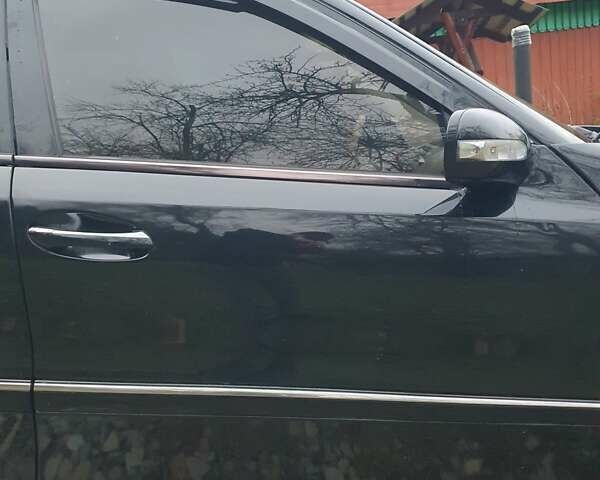 Черный Мерседес Е-Класс, объемом двигателя 2.7 л и пробегом 310 тыс. км за 5500 $, фото 25 на Automoto.ua