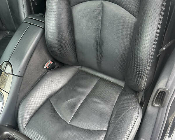 Черный Мерседес Е-Класс, объемом двигателя 3.22 л и пробегом 430 тыс. км за 8500 $, фото 18 на Automoto.ua