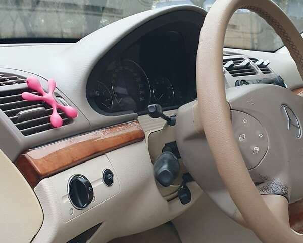 Черный Мерседес Е-Класс, объемом двигателя 2.7 л и пробегом 310 тыс. км за 5500 $, фото 35 на Automoto.ua