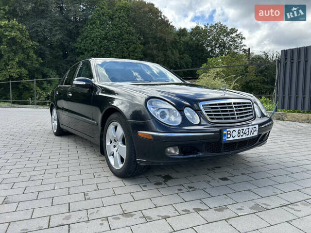 Черный Мерседес Е-Класс, объемом двигателя 3.2 л и пробегом 425 тыс. км за 5299 $, фото 18 на Automoto.ua