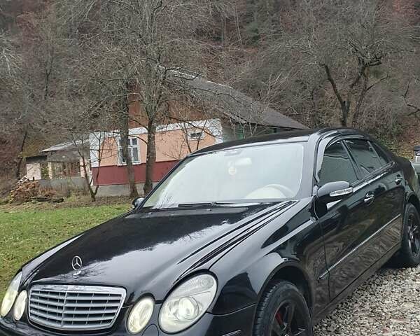 Черный Мерседес Е-Класс, объемом двигателя 2.7 л и пробегом 310 тыс. км за 5500 $, фото 2 на Automoto.ua