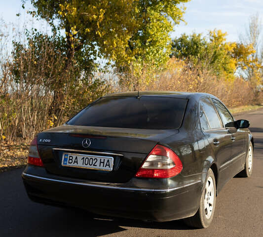 Чорний Мерседес Е-Клас, об'ємом двигуна 1.8 л та пробігом 221 тис. км за 6200 $, фото 5 на Automoto.ua