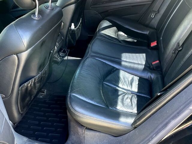 Мерседес Е-Класс 2003 в Полтаве на Automoto.ua Черный Мерседес Е-Класс, объемом двигателя 1.8 л и пробегом 340 тыс. км за 6200 $, фото 9 на Automoto.ua