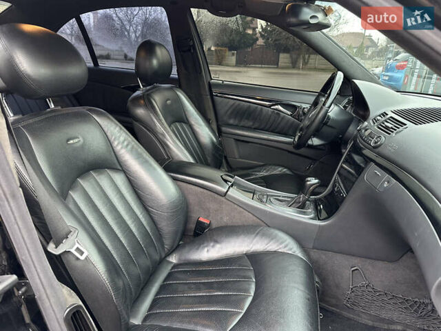 Чорний Мерседес Е-Клас, об'ємом двигуна 5 л та пробігом 250 тис. км за 8000 $, фото 13 на Automoto.ua