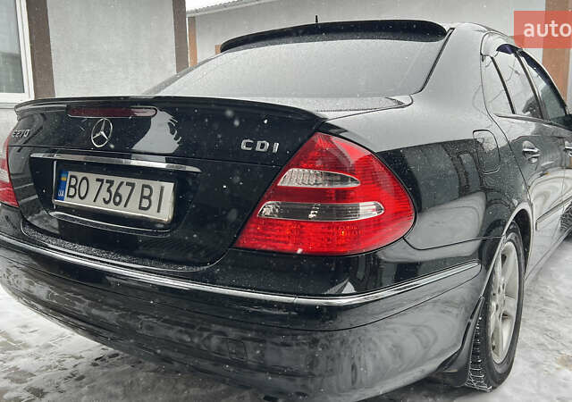 Черный Мерседес Е-Класс, объемом двигателя 2.7 л и пробегом 200 тыс. км за 7750 $, фото 43 на Automoto.ua
