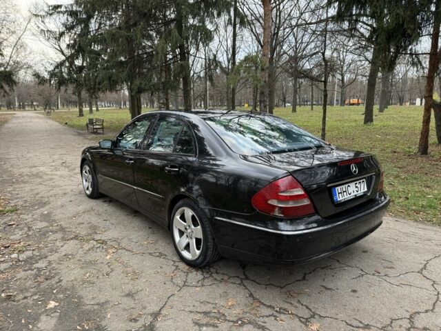 Черный Мерседес Е-Класс, объемом двигателя 3.2 л и пробегом 340 тыс. км за 2850 $, фото 3 на Automoto.ua