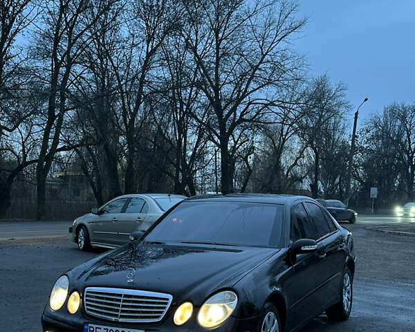 Чорний Мерседес Е-Клас, об'ємом двигуна 2.15 л та пробігом 333 тис. км за 5600 $, фото 1 на Automoto.ua