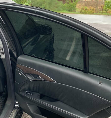 Чорний Мерседес Е-Клас, об'ємом двигуна 4.97 л та пробігом 351 тис. км за 9000 $, фото 18 на Automoto.ua