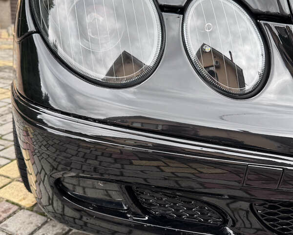 Черный Мерседес Е-Класс, объемом двигателя 3.2 л и пробегом 375 тыс. км за 8000 $, фото 5 на Automoto.ua