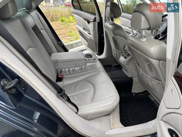 Черный Мерседес Е-Класс, объемом двигателя 3.22 л и пробегом 401 тыс. км за 6600 $, фото 38 на Automoto.ua