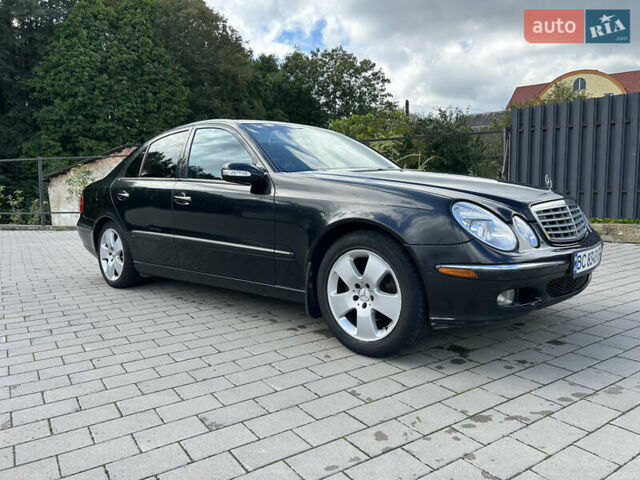 Черный Мерседес Е-Класс, объемом двигателя 3.2 л и пробегом 425 тыс. км за 5299 $, фото 17 на Automoto.ua