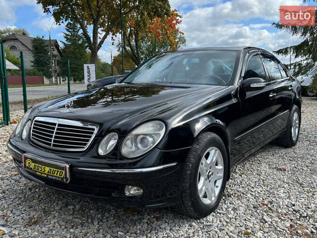 Черный Мерседес Е-Класс, объемом двигателя 1.8 л и пробегом 330 тыс. км за 9000 $, фото 2 на Automoto.ua