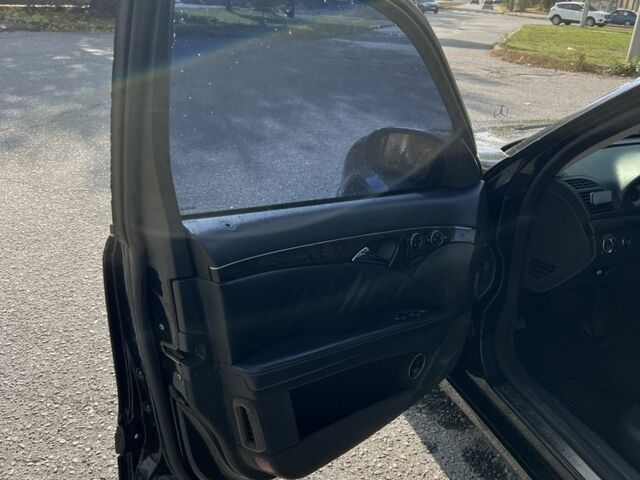 Чорний Мерседес Е-Клас, об'ємом двигуна 2.6 л та пробігом 240 тис. км за 5999 $, фото 7 на Automoto.ua