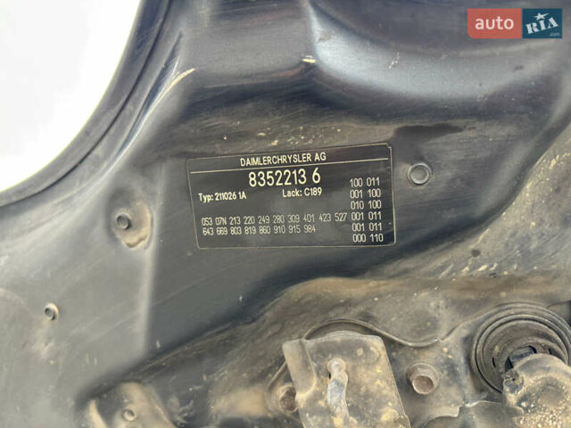 Черный Мерседес Е-Класс, объемом двигателя 3.22 л и пробегом 401 тыс. км за 6600 $, фото 49 на Automoto.ua