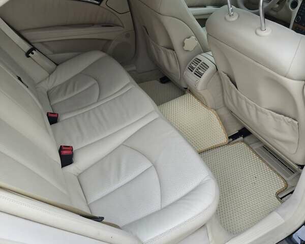 Чорний Мерседес Е-Клас, об'ємом двигуна 2.7 л та пробігом 203 тис. км за 10300 $, фото 19 на Automoto.ua