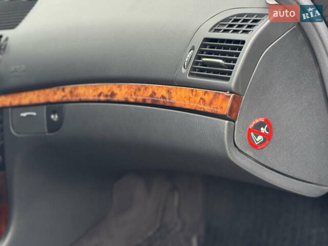 Черный Мерседес Е-Класс, объемом двигателя 1.8 л и пробегом 220 тыс. км за 6750 $, фото 23 на Automoto.ua