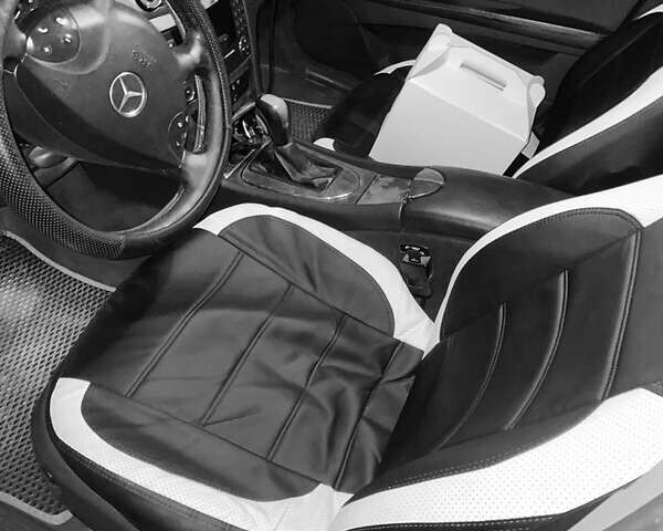 Мерседес Е-Клас 2003 у Івано-Франківську на Automoto.ua Чорний Мерседес Е-Клас, об'ємом двигуна 1.8 л та пробігом 355 тис. км за 4850 $, фото 4 на Automoto.ua