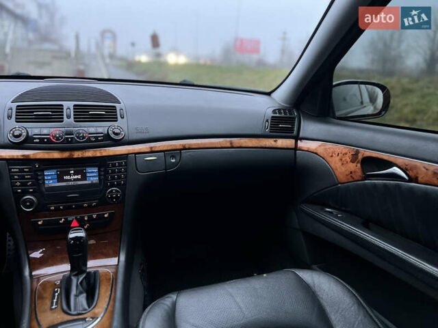 Черный Мерседес Е-Класс, объемом двигателя 2.7 л и пробегом 421 тыс. км за 8500 $, фото 26 на Automoto.ua