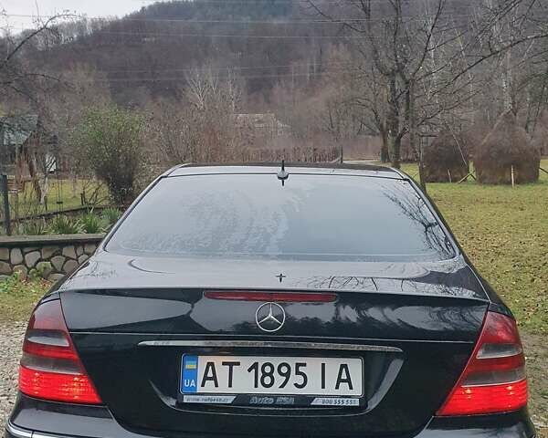 Черный Мерседес Е-Класс, объемом двигателя 2.7 л и пробегом 310 тыс. км за 5500 $, фото 9 на Automoto.ua